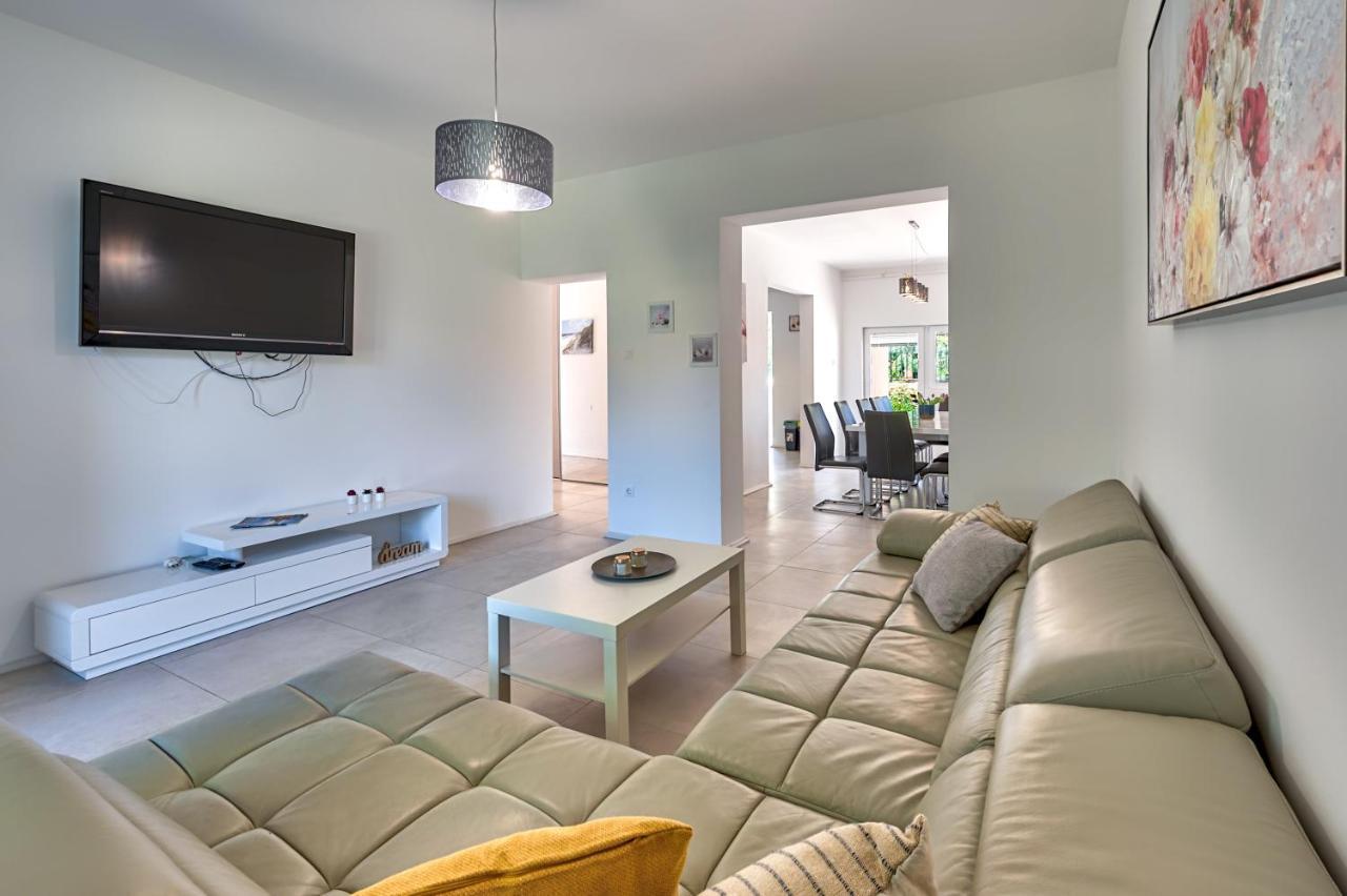Villa Matija Ližnjan Esterno foto