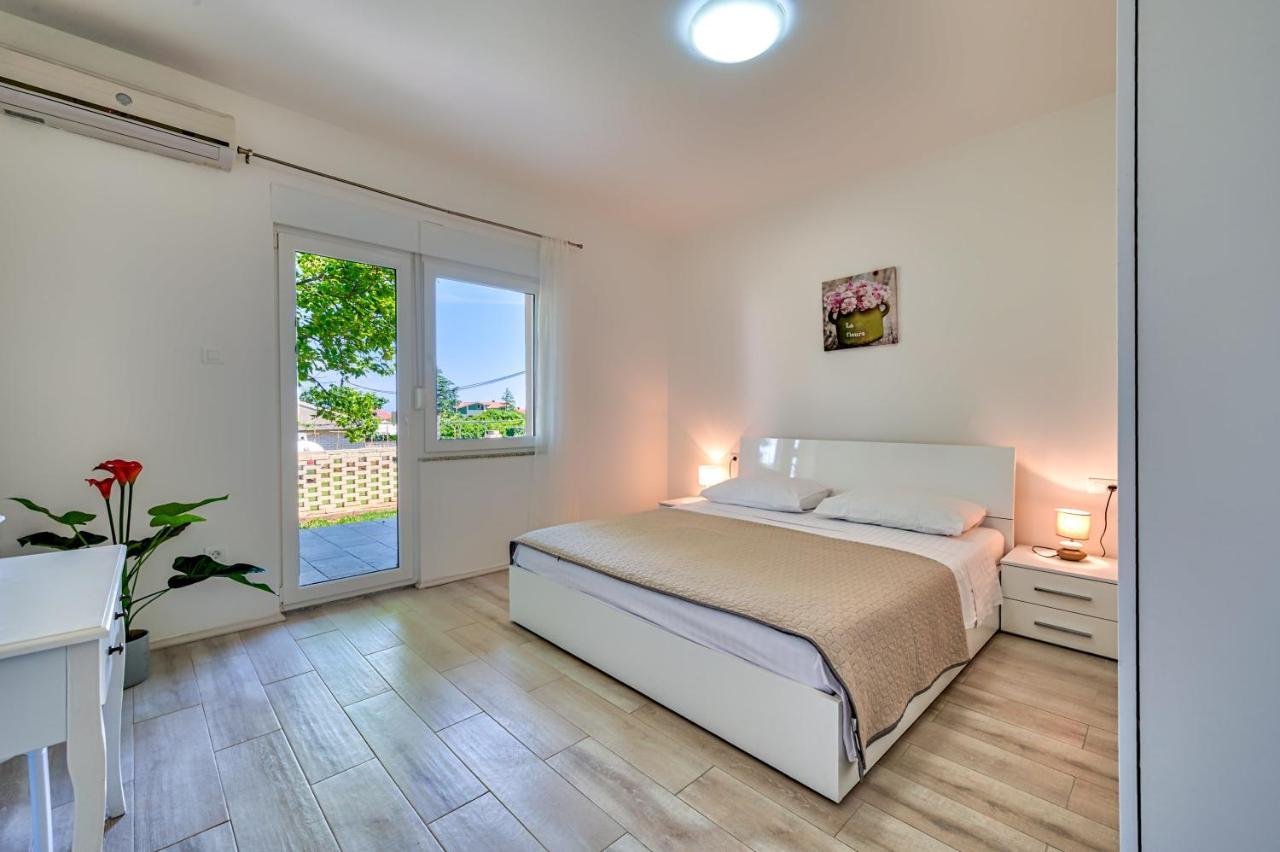 Villa Matija Ližnjan Esterno foto